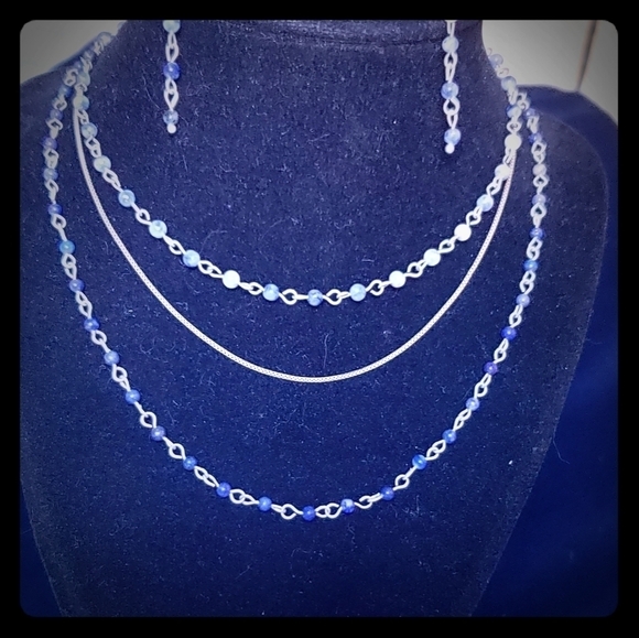 Layered Necklace and Earrings Set NWT - Picture 1 of 2